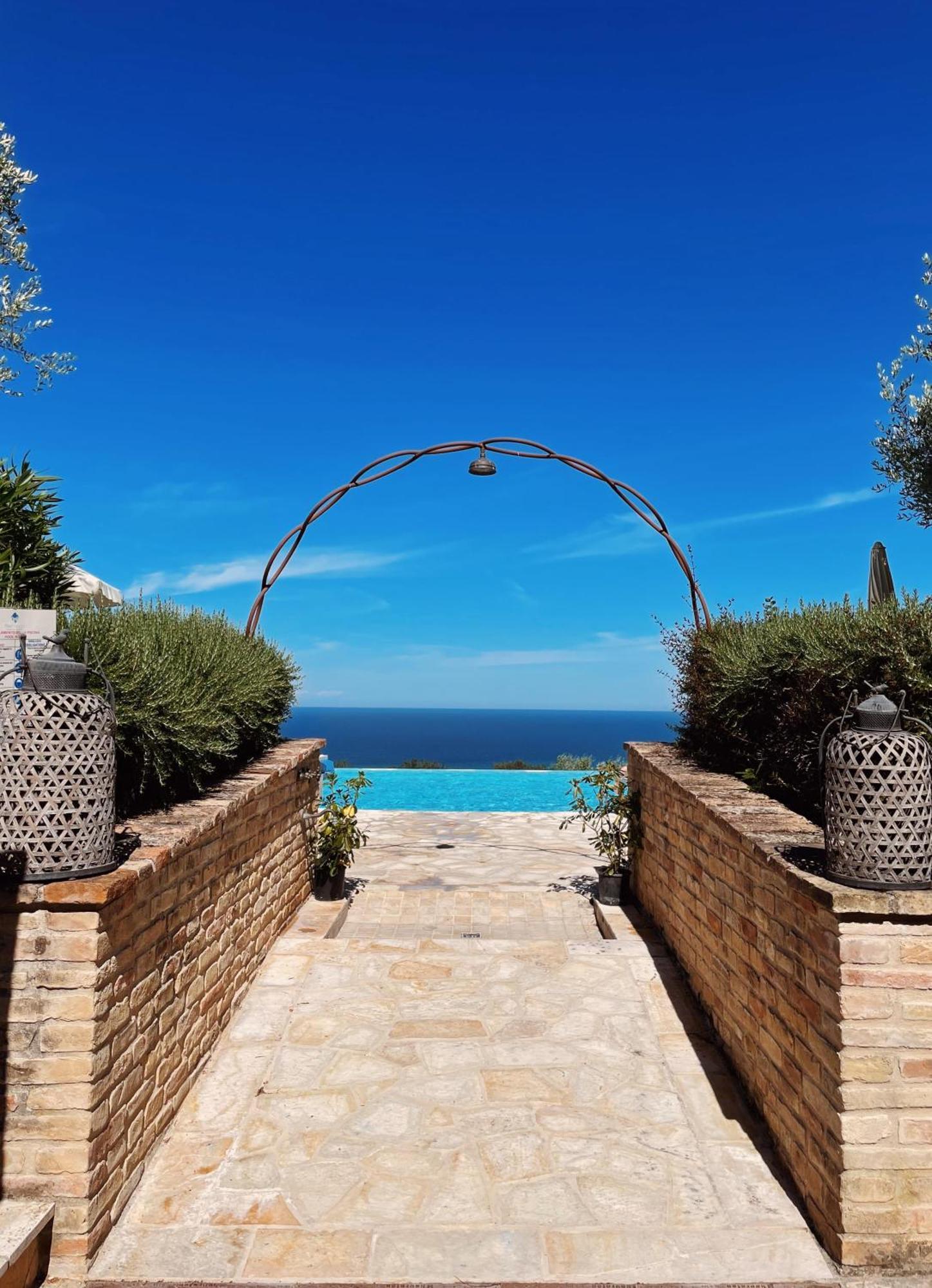 Pamperduto Country Resort Porto Potenza Picena Exterior photo